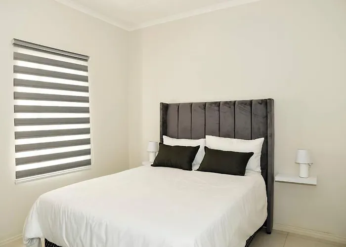 The Ellipse Palazzo Apartment